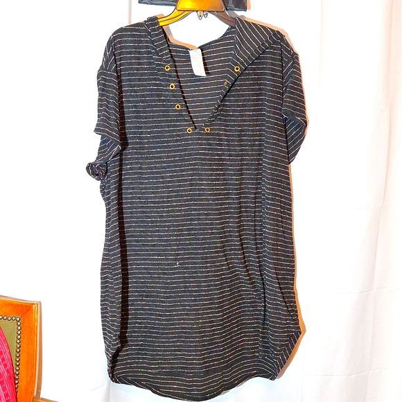 Plus size swim cover,  1X - Picture 1 of 6